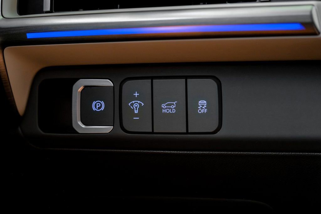 Used 2024 Hyundai Santa Fe Limited image 27