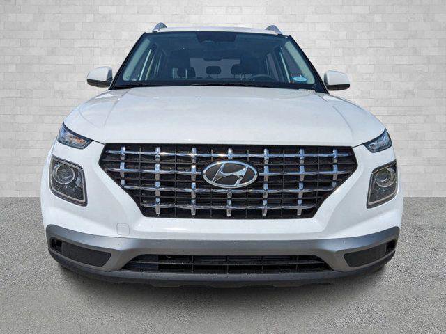 New 2025 Hyundai Venue SEL image 6