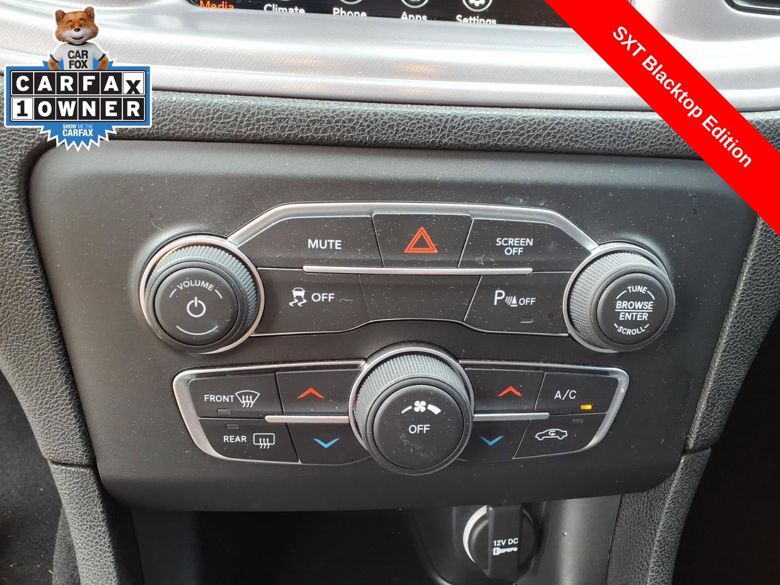 Used 2023 Dodge Charger SXT w/ Blacktop Package RWD image 19