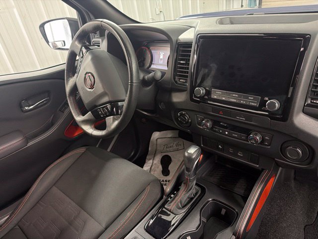 Used 2022 Nissan Frontier PRO-4X w/ Technology Package AWD/4WD image 22