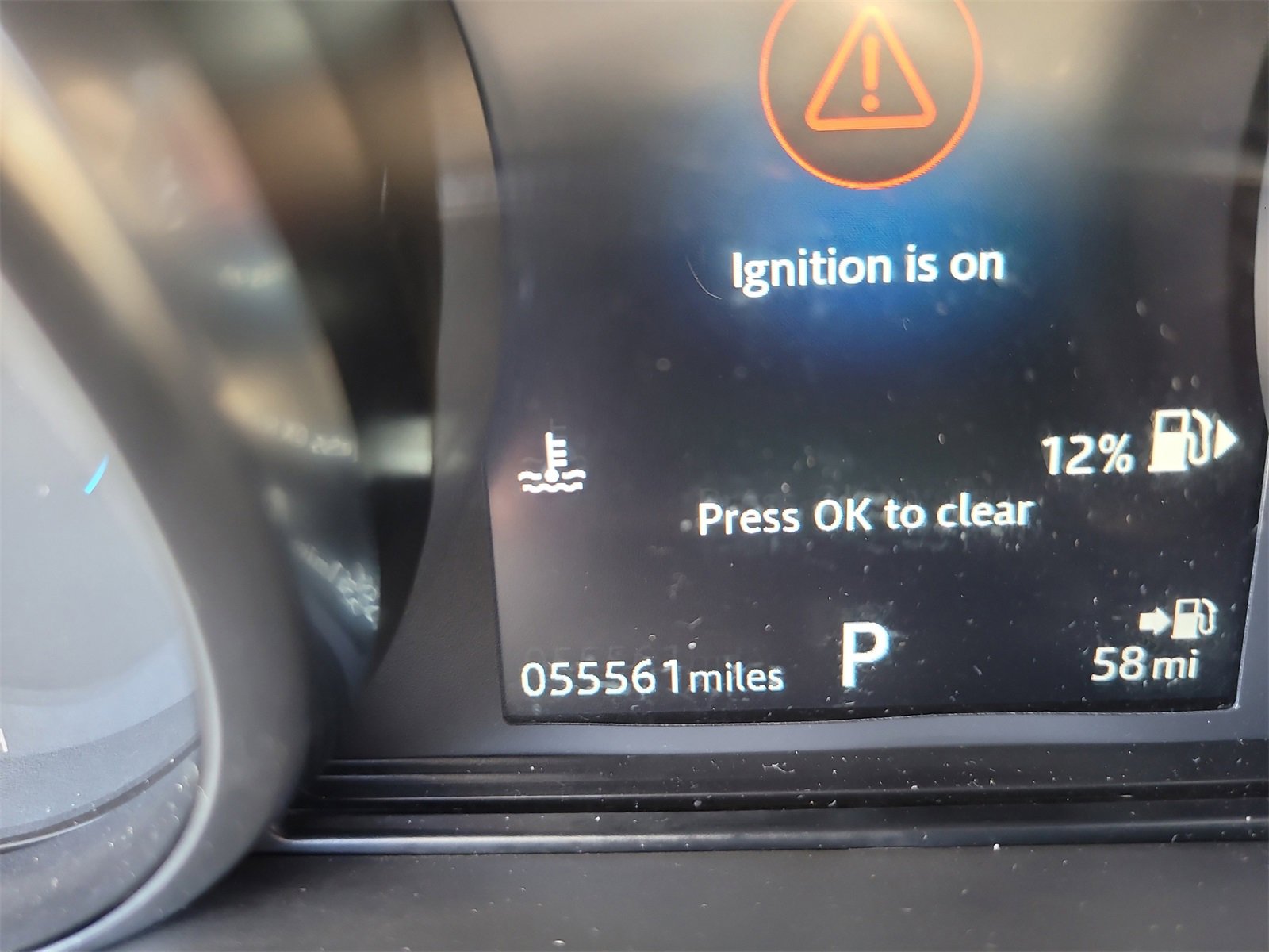 Used 2020 Jaguar F-PACE Premium image 31