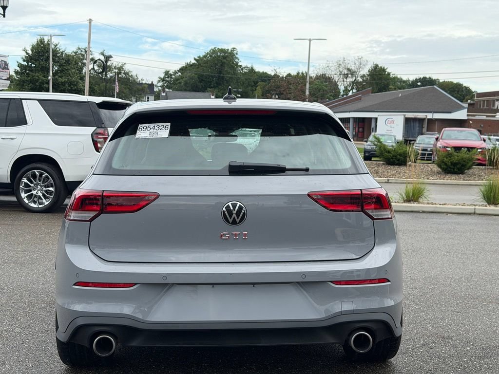 Certified 2025 Volkswagen GTI Autobahn FWD image 4
