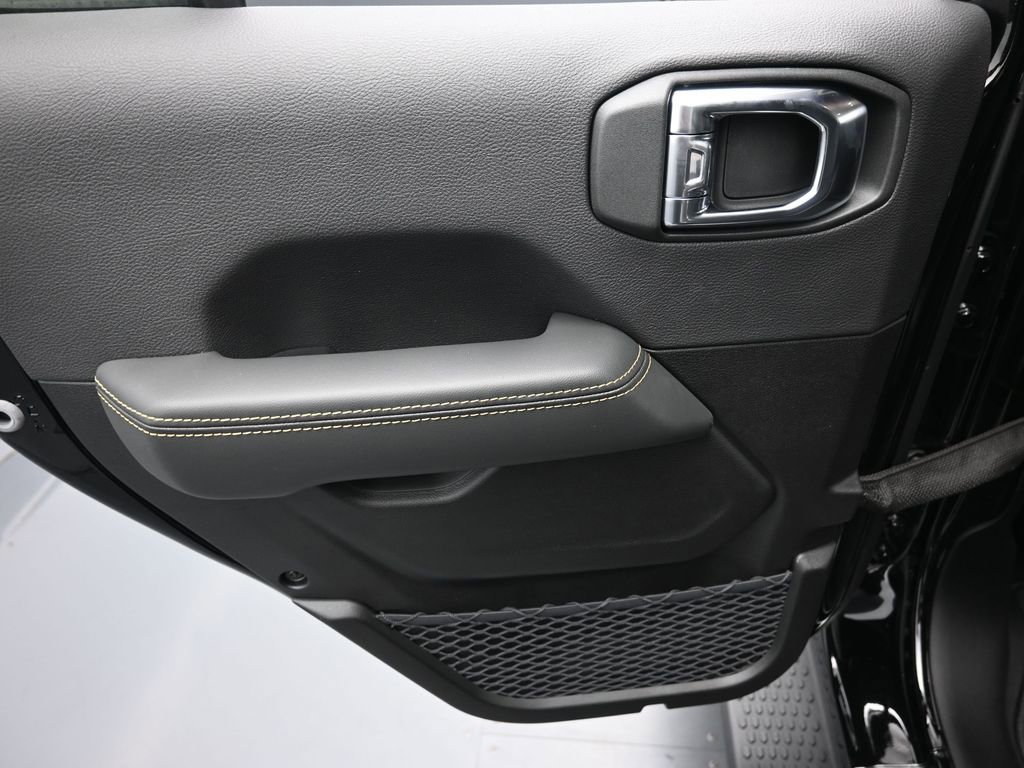 New 2025 Jeep Wrangler Sahara image 12