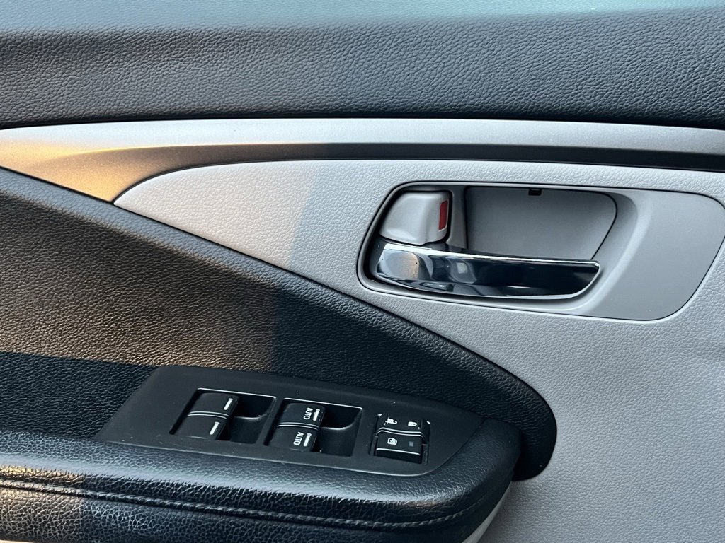 Used 2018 Honda Pilot EX-L image 10