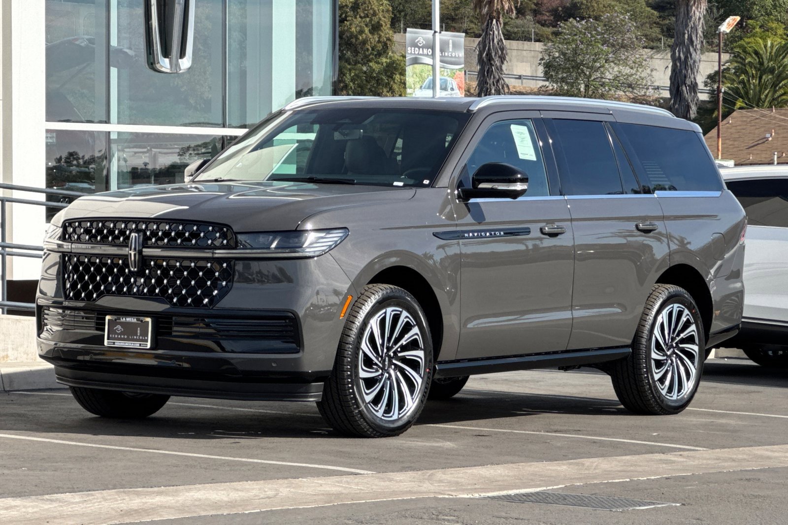 New 2025 Lincoln Navigator Black Label image 7