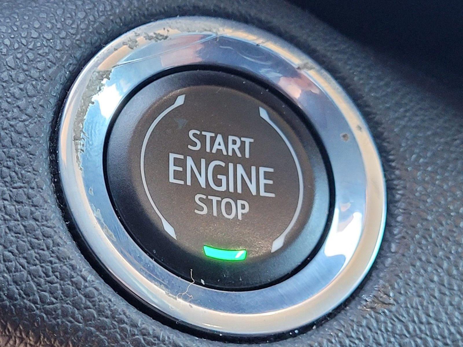 Used 2021 Buick Envision Essence w/ Sport Touring Package image 32