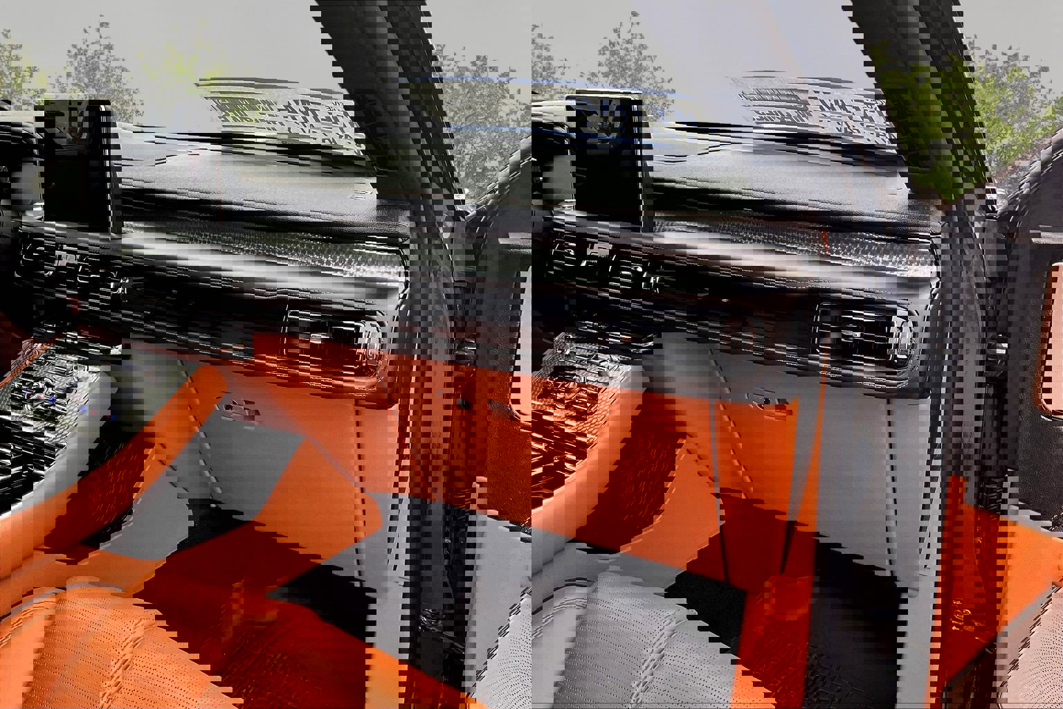 Used 2020 Lincoln Aviator Black Label w/ Dynamic Handling Package image 17