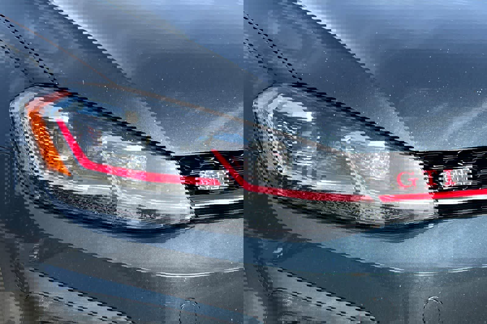 Used 2021 Volkswagen GTI SE image 34