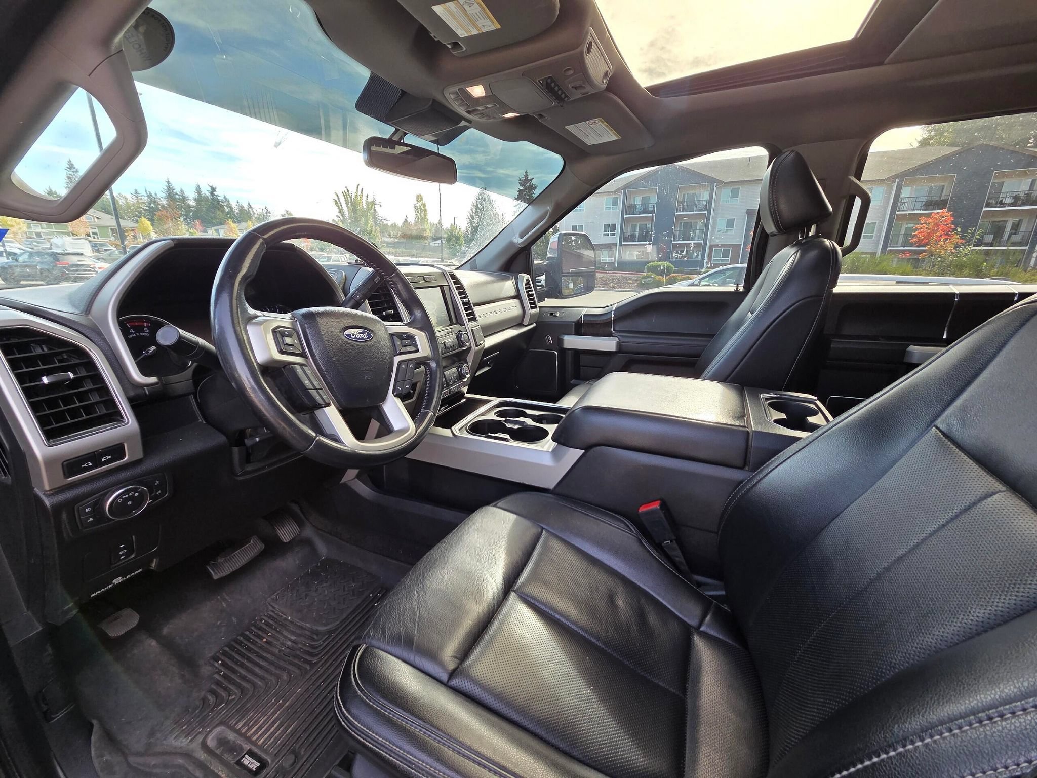 Used 2021 Ford F250 Lariat w/ Chrome Package AWD/4WD image 6