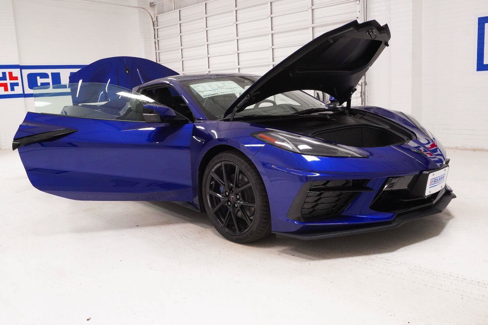 New 2027 Chevrolet Corvette Stingray Convertible RWD image 38
