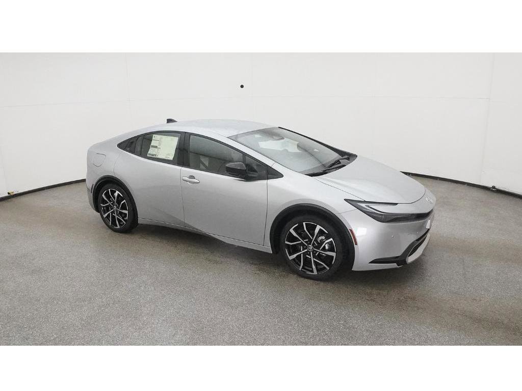 New 2026 Toyota Prius Plug-In Hybrid image 12