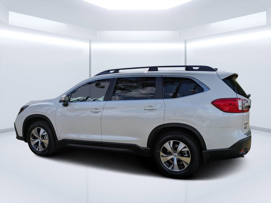 Used 2025 Subaru Ascent Premium AWD/4WD image 5