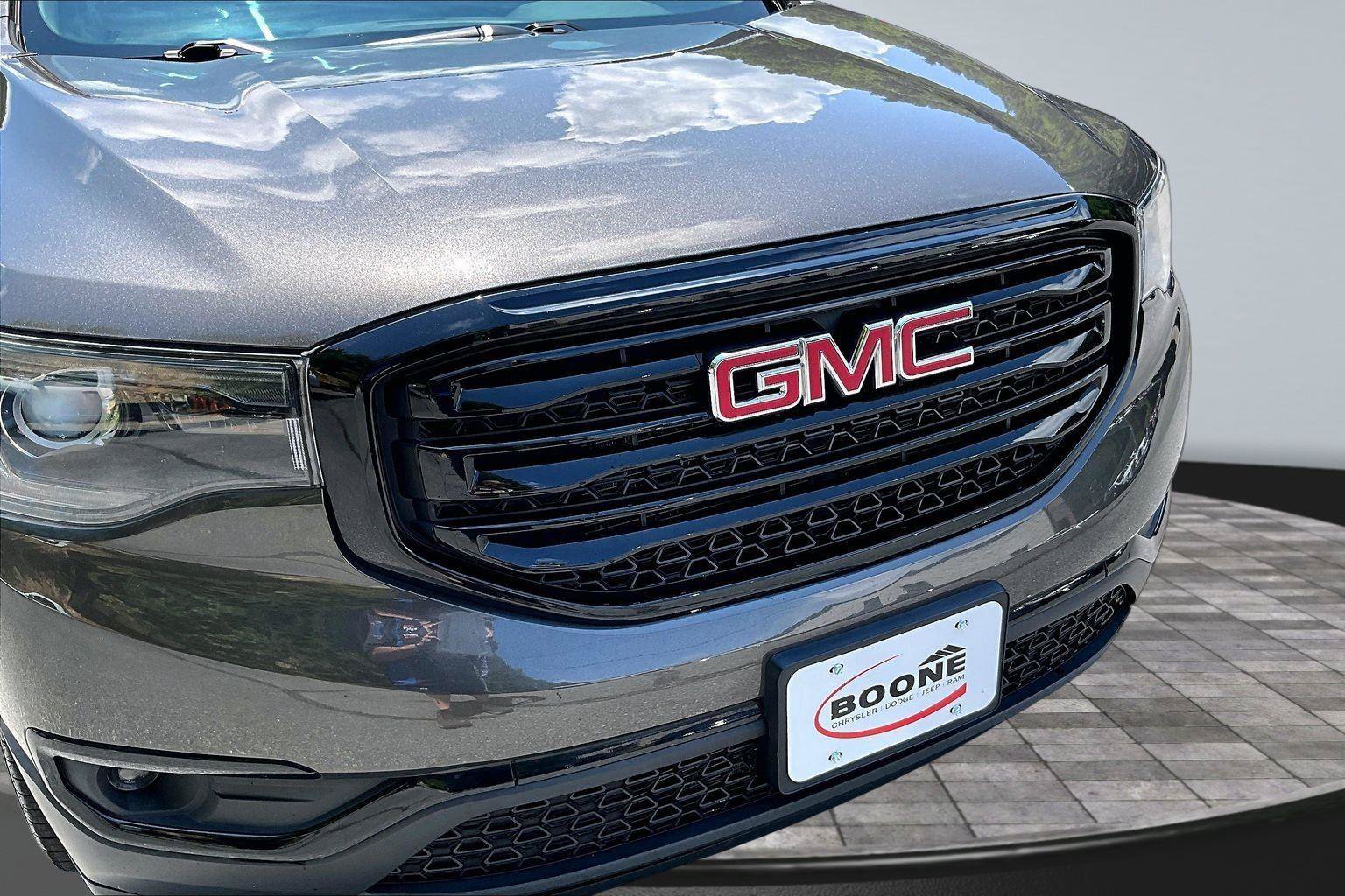 Used 2019 GMC Acadia SLT w/ Black Edition AWD/4WD image 29