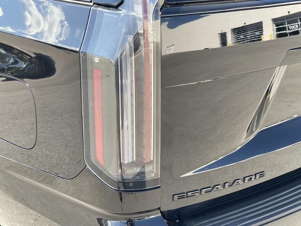 Certified 2025 Cadillac Escalade Sport w/ Touring Package AWD/4WD image 10