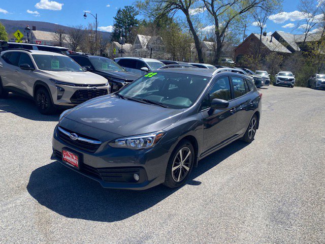 Used 2022 Subaru Impreza 2.0i Premium AWD/4WD image 3