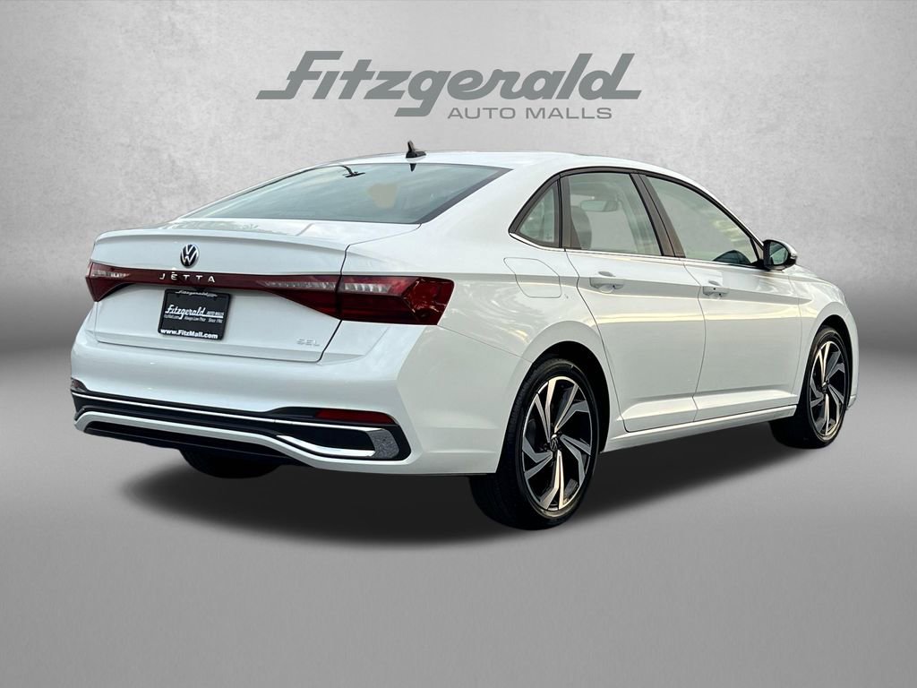 Used 2025 Volkswagen Jetta SEL FWD image 7