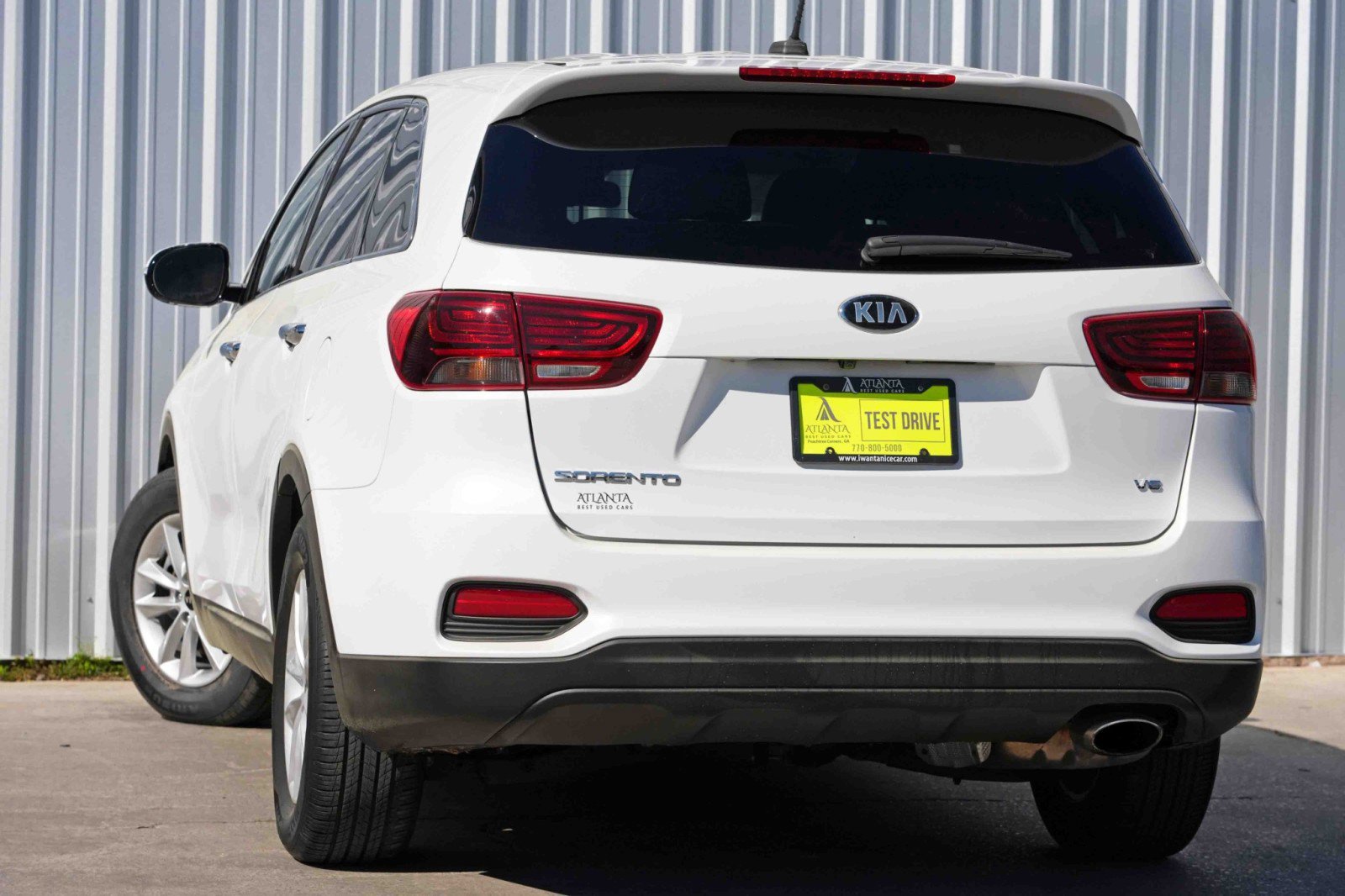 Used 2019 Kia Sorento LX image 5