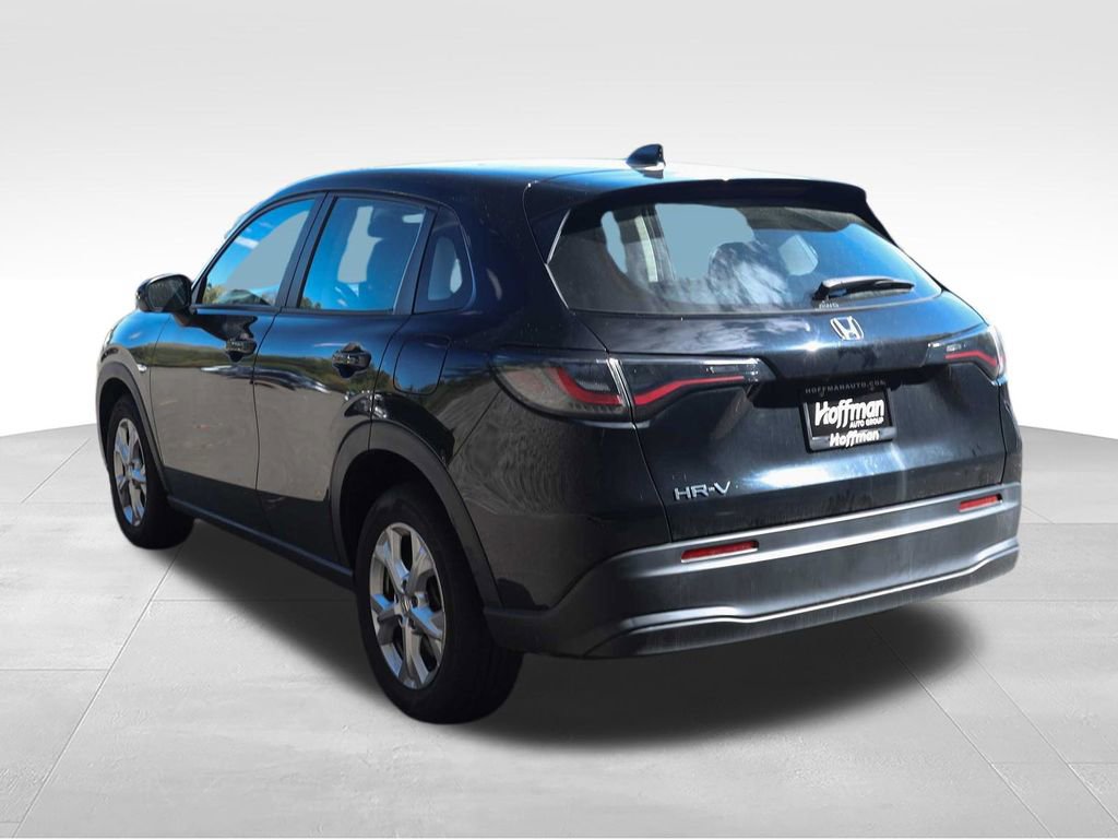 Used 2023 Honda HR-V LX image 9