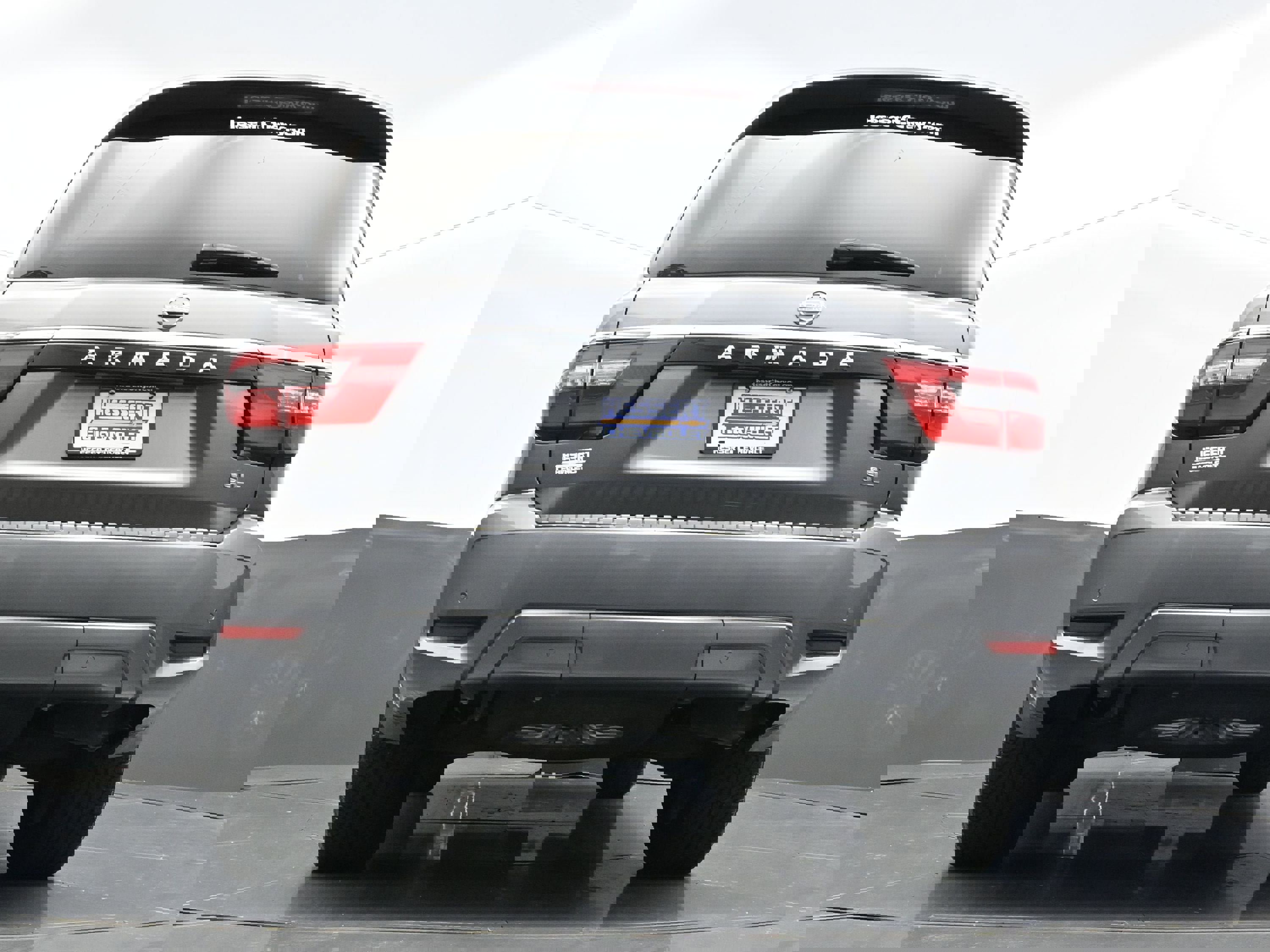 Used 2023 Nissan Armada SL image 36