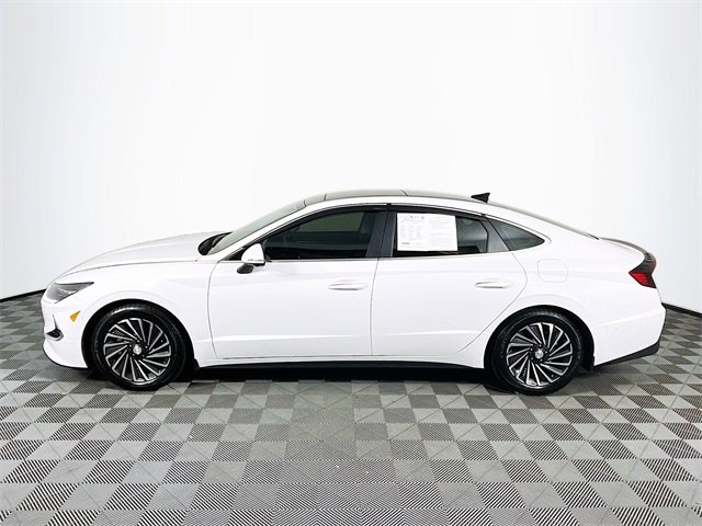 Used 2023 Hyundai Sonata Limited w/ Cargo Package image 5
