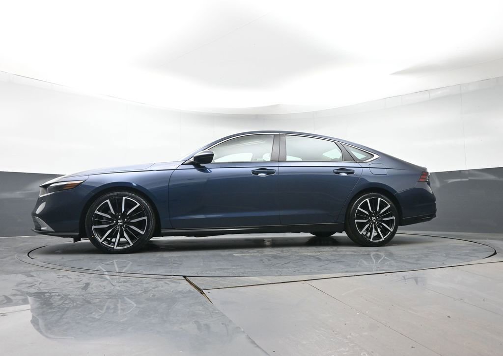 Certified 2024 Honda Accord Touring image 28