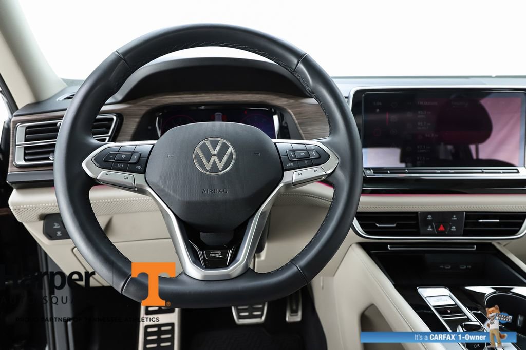 Used 2025 Volkswagen Atlas SEL Premium R-Line AWD/4WD image 20