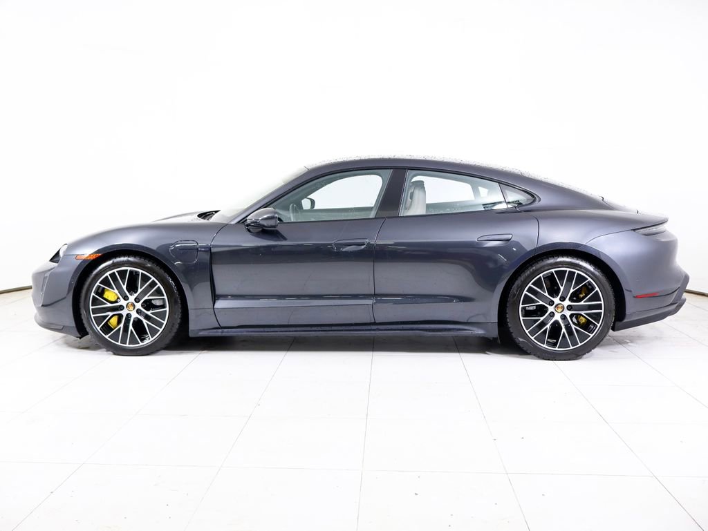 Used 2020 Porsche Taycan Turbo S AWD/4WD image 2