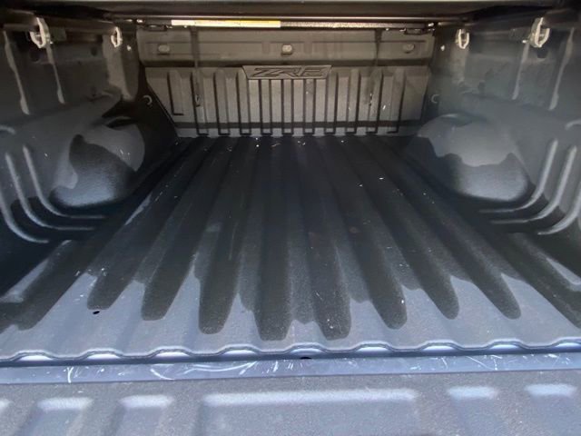 Used 2021 Chevrolet Colorado ZR2 image 9