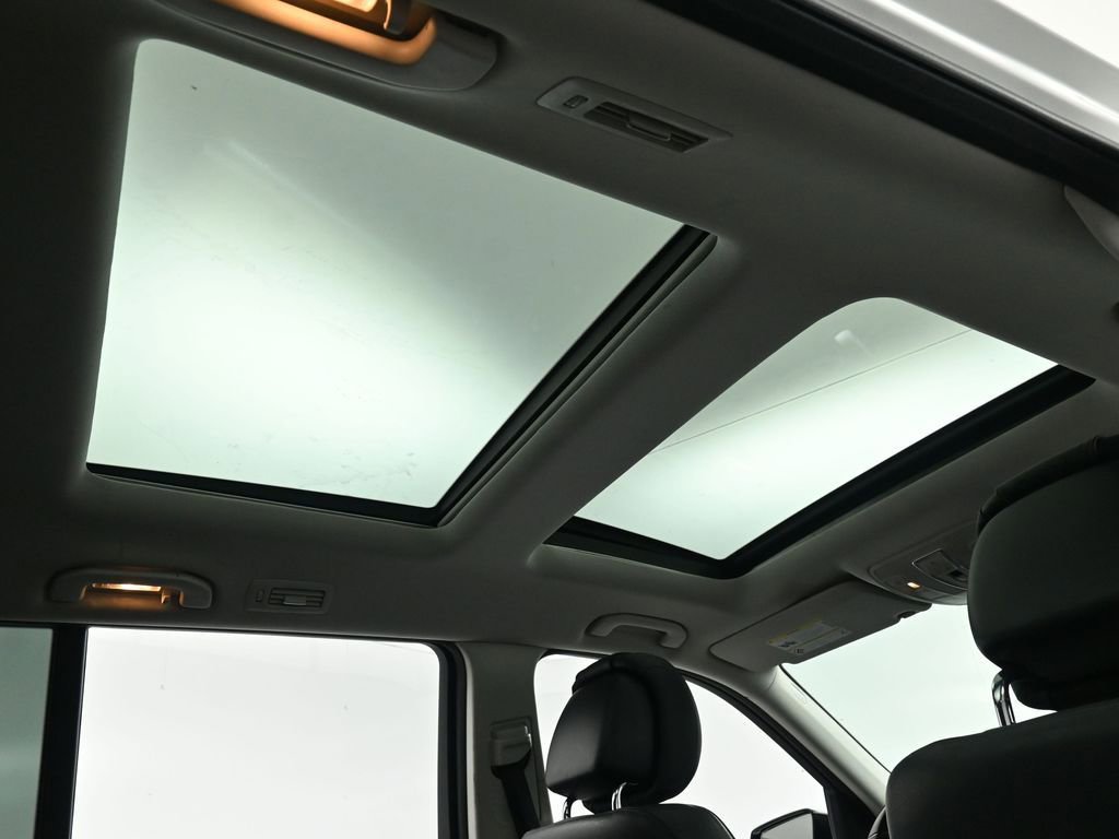 Used 2018 Mercedes-Benz GLS 550 4MATIC w/ Driver Assistance Package image 19