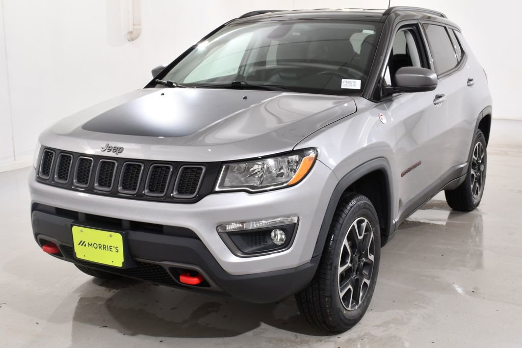 Used 2019 Jeep Compass Trailhawk image 2