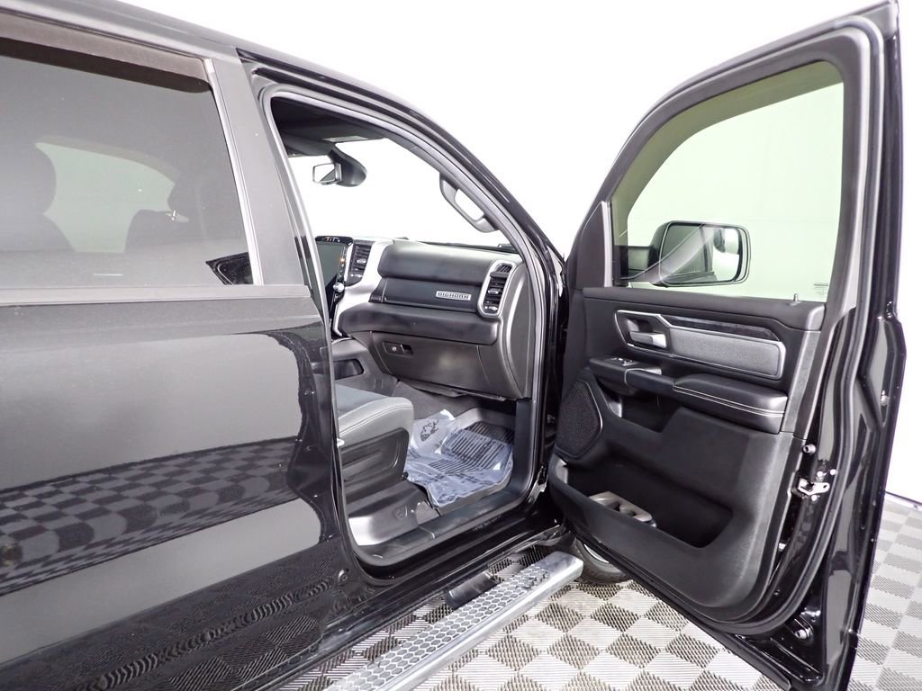Used 2019 RAM 1500 Big Horn image 41