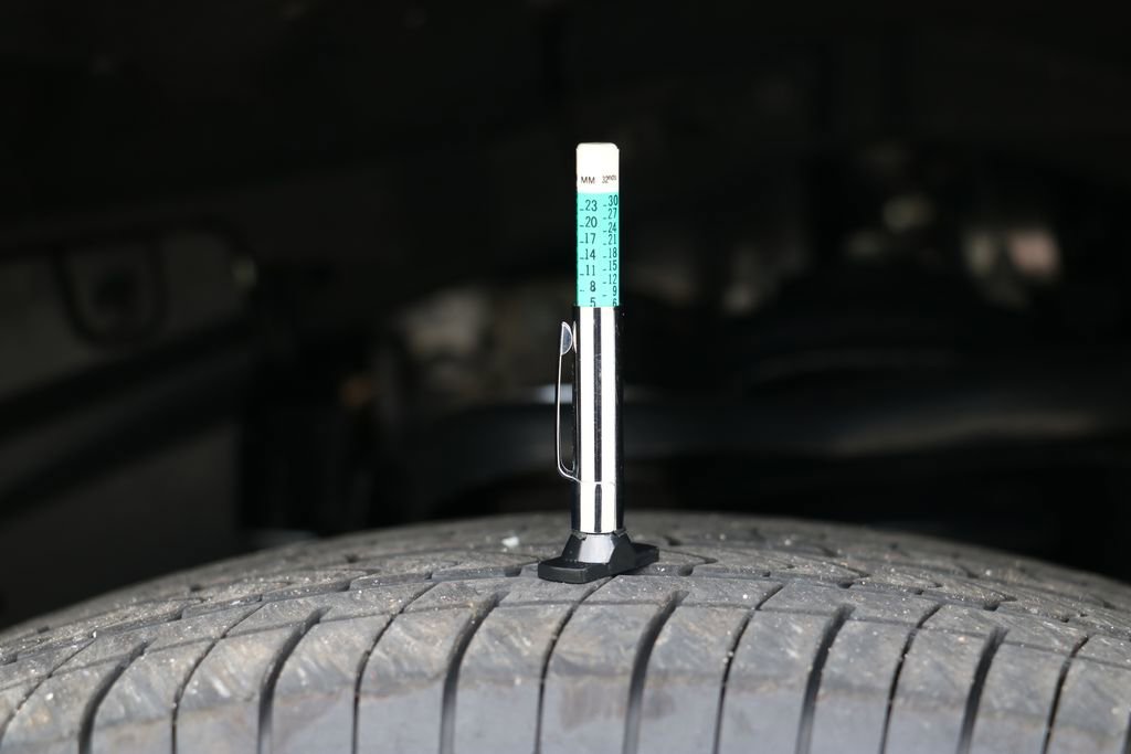 Used 2025 Toyota 4Runner SR5 AWD/4WD image 33