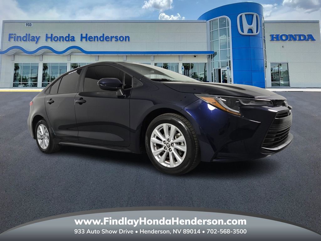 Used 2025 Toyota Corolla LE video 1