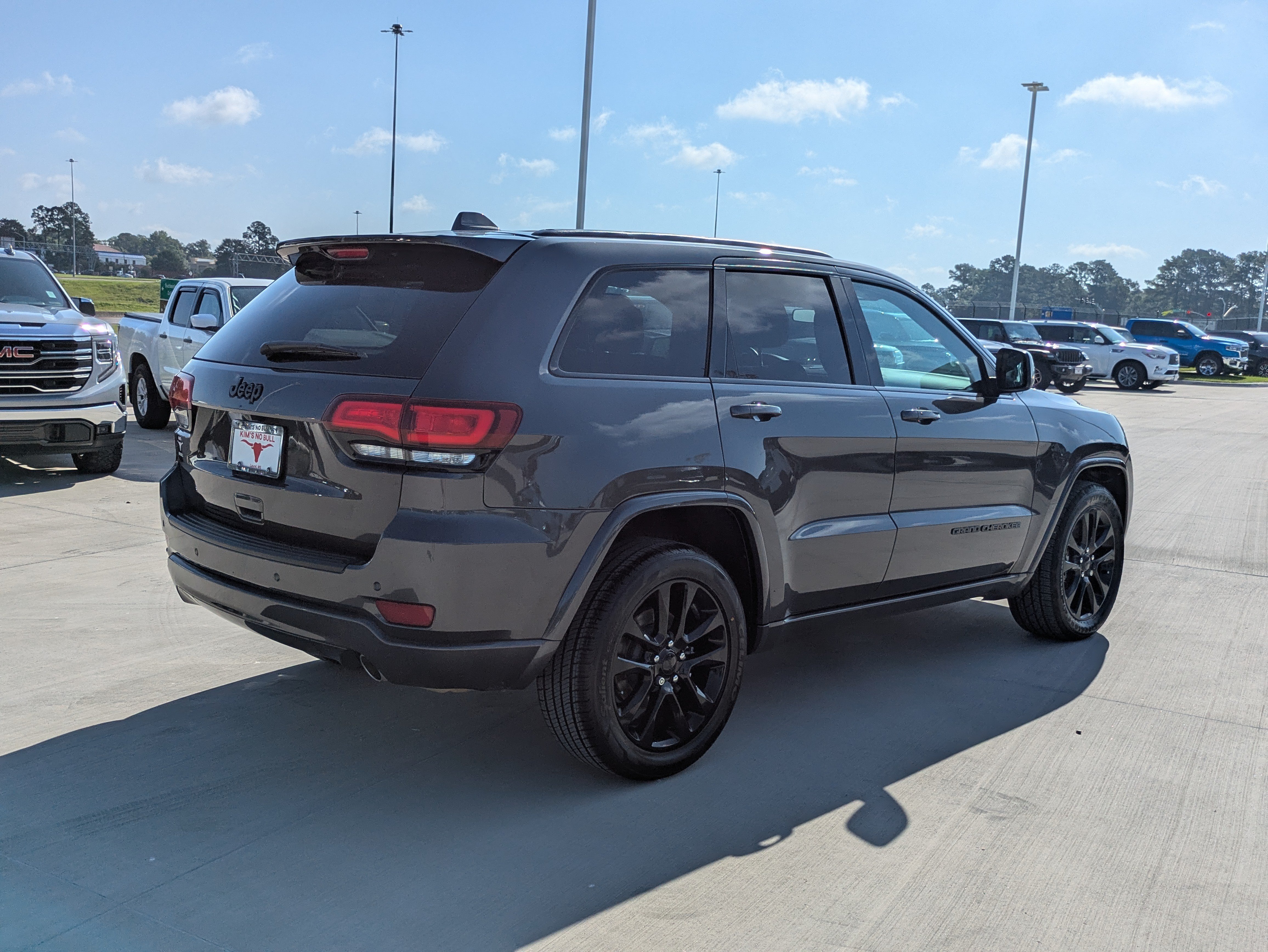 Certified 2021 Jeep Grand Cherokee Laredo X RWD image 5