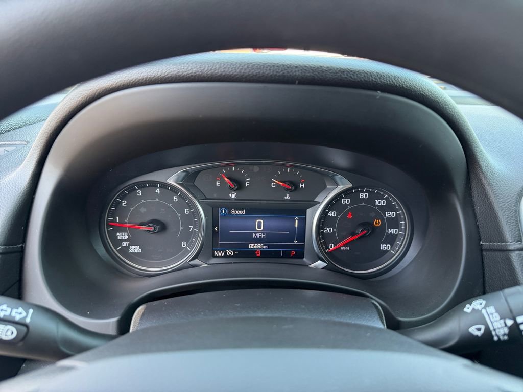 Used 2022 GMC Terrain SLE w/ Driver Convenience Package image 16