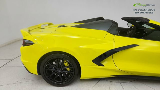 Used 2024 Chevrolet Corvette Stingray Premium Conv w/ Z51 Performance Package image 7