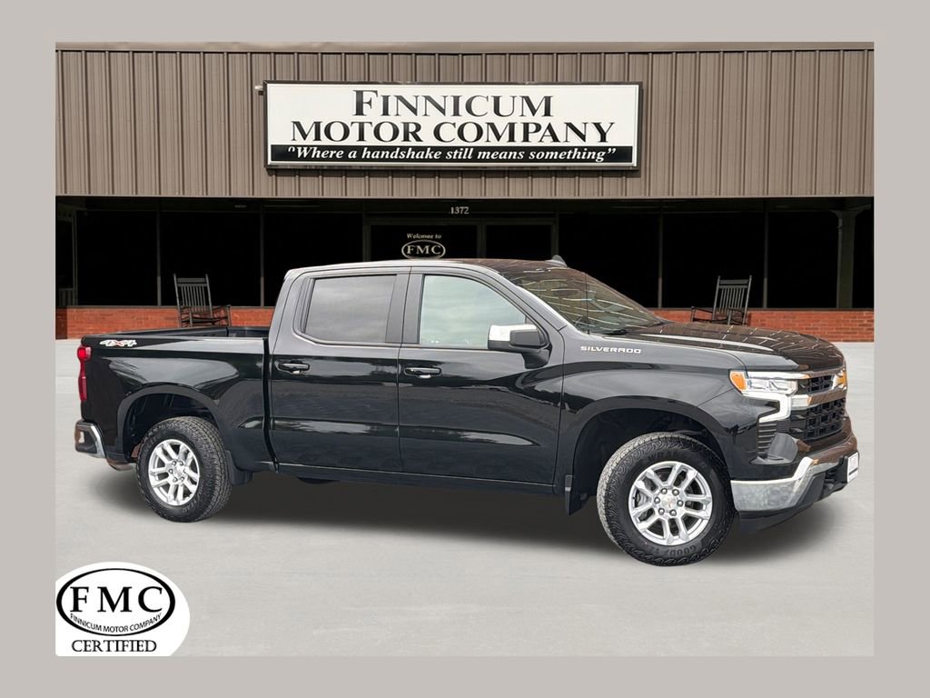 Used 2024 Chevrolet Silverado 1500 LT image 1