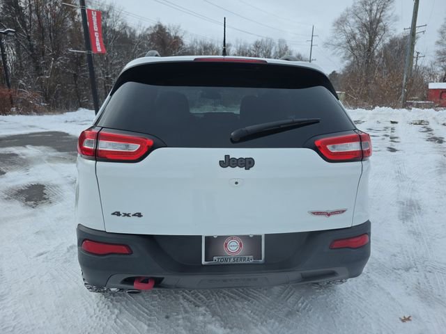 Used 2016 Jeep Cherokee Trailhawk image 24