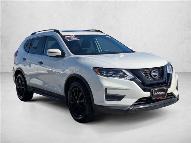 Used 2017 Nissan Rogue SV video 3