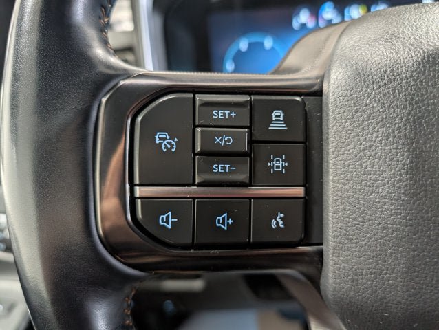 Used 2023 Ford F350 Platinum w/ FX4 Off-Road Package AWD/4WD image 24