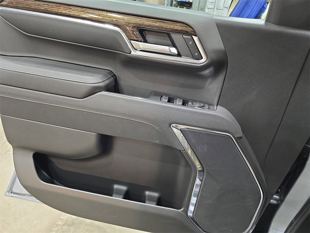 New 2026 GMC Sierra 1500 SLE image 27