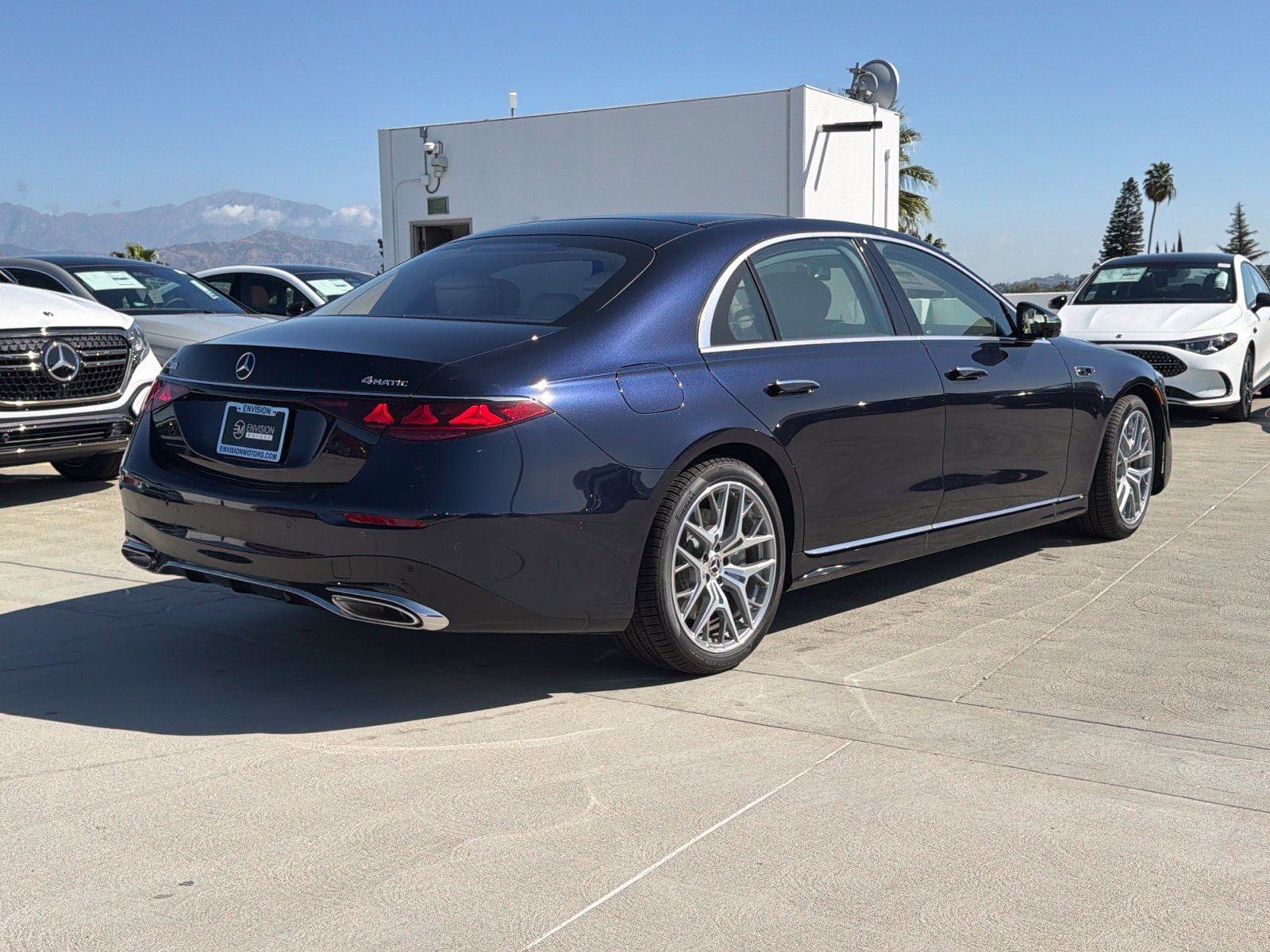 New 2027 Mercedes-Benz S 580 4MATIC Sedan image 11
