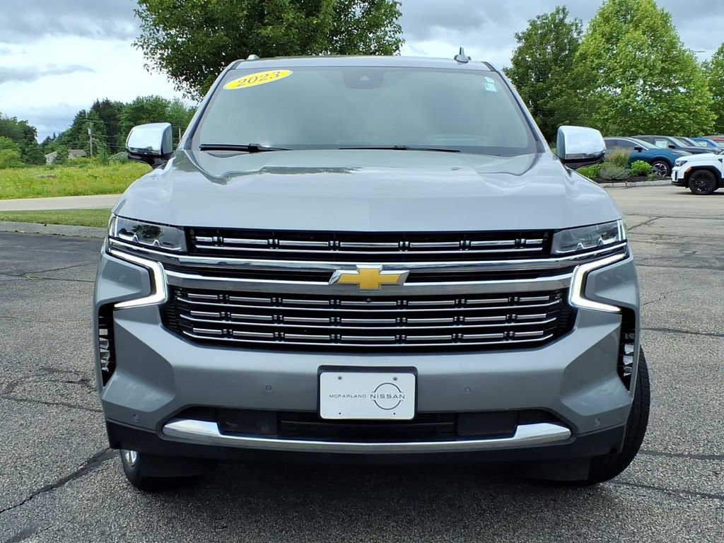 Used 2023 Chevrolet Suburban Premier AWD/4WD image 7