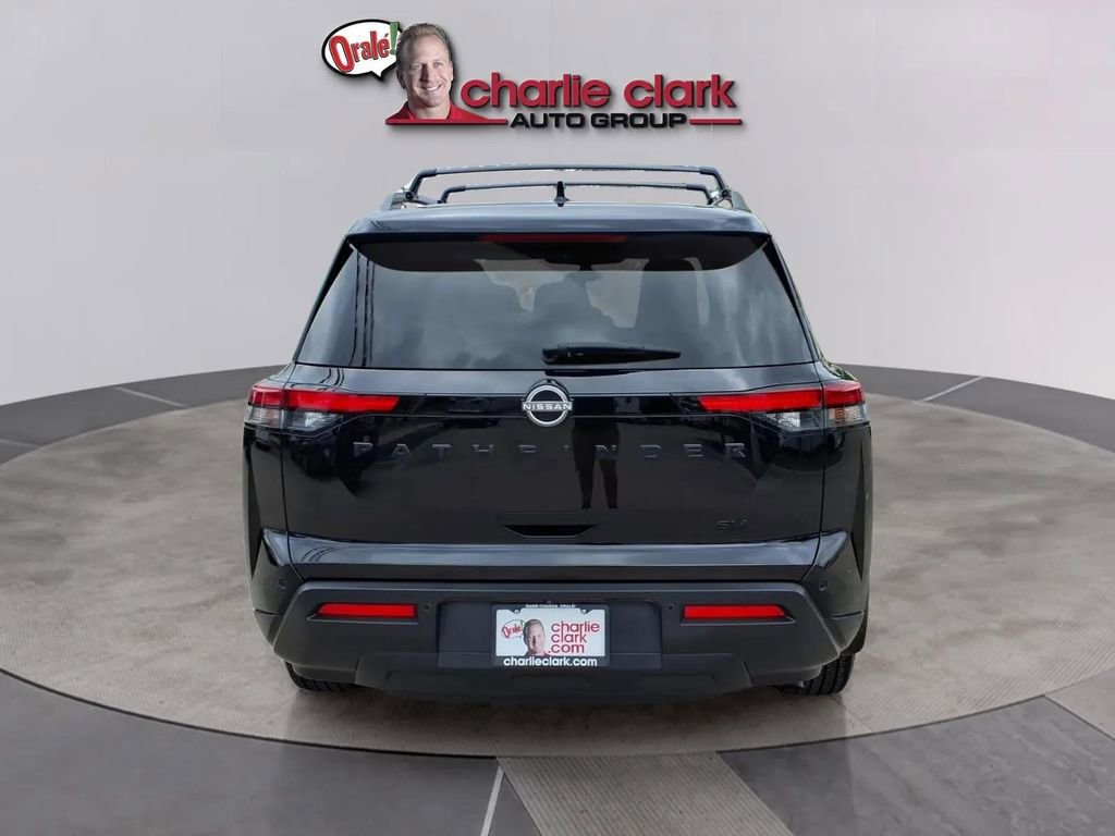 Used 2023 Nissan Pathfinder SV w/ Black Appearance Package image 4
