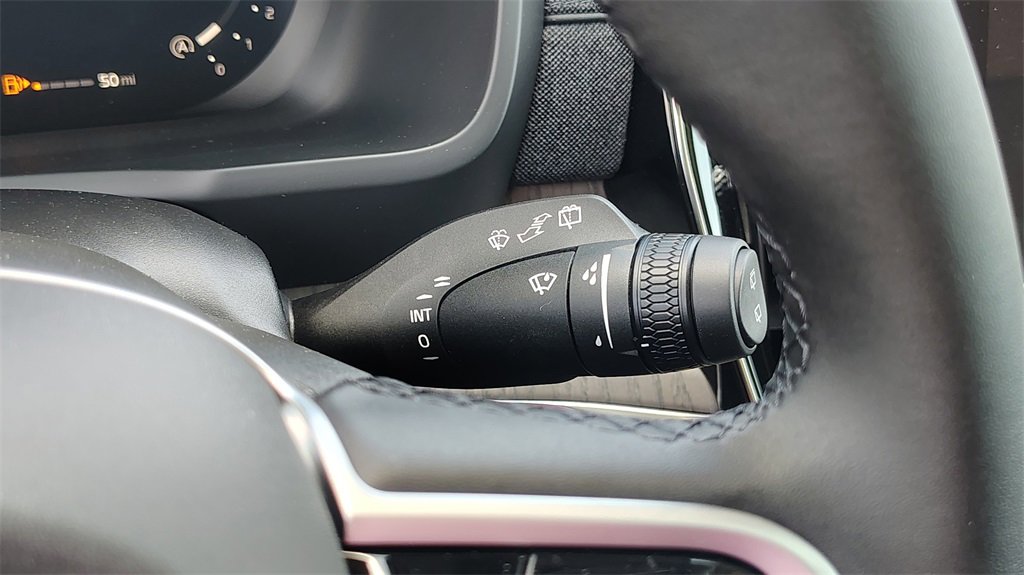 New 2026 Volvo XC90 B6 Ultra w/ Protection Package image 15