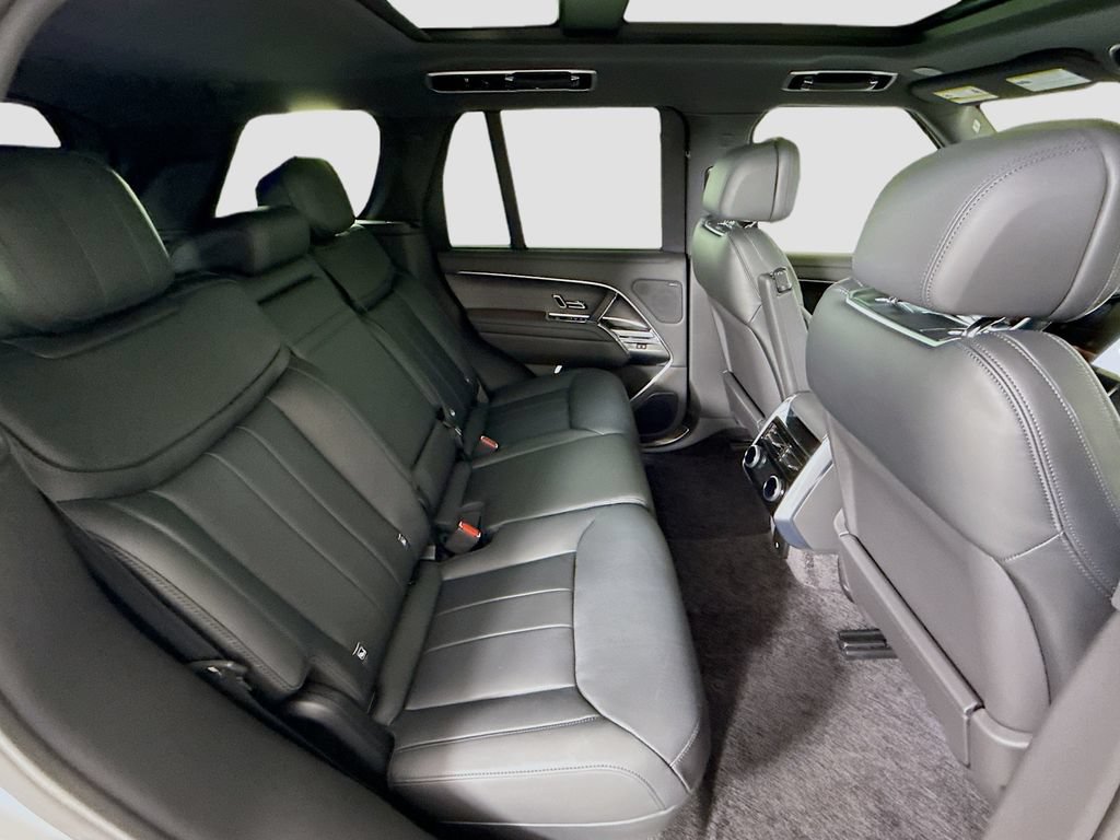 New 2026 Land Rover Range Rover SE AWD/4WD image 22
