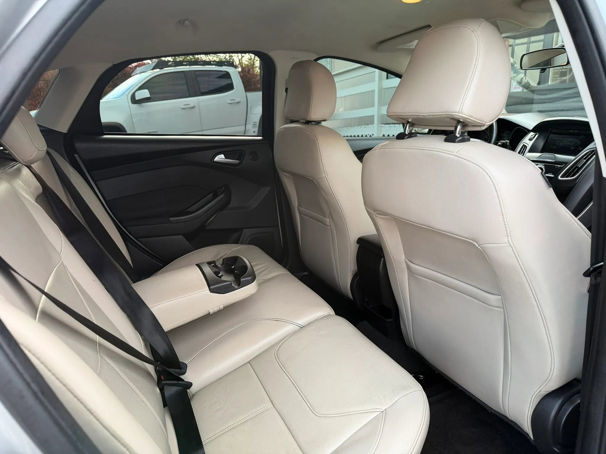 Used 2015 Ford Focus Titanium image 21