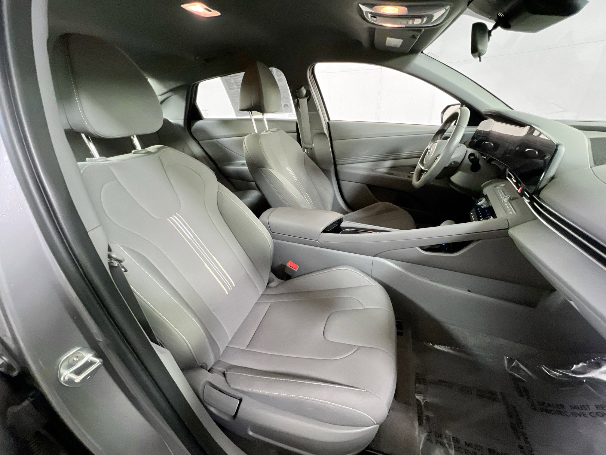 Used 2023 Hyundai Elantra SEL w/ Convenience Package FWD image 27
