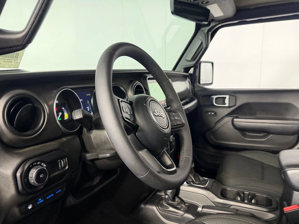 Used 2023 Jeep Wrangler Unlimited w/ 8.4" Radio Group AWD/4WD image 21