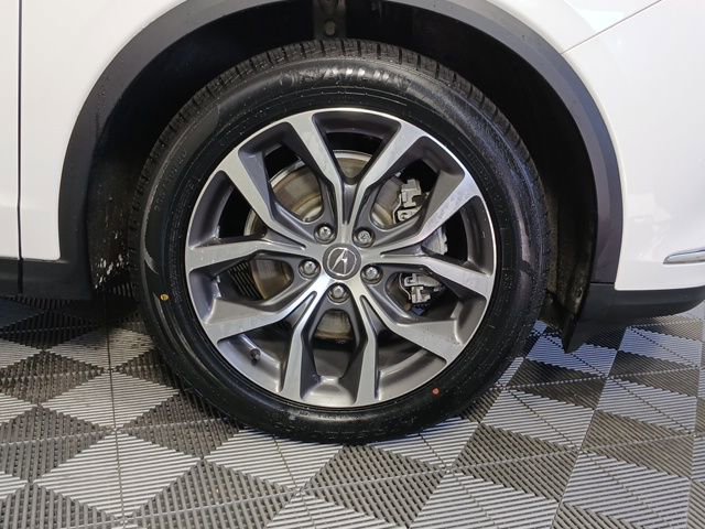 Used 2024 Acura MDX SH-AWD w/ Technology Package image 28